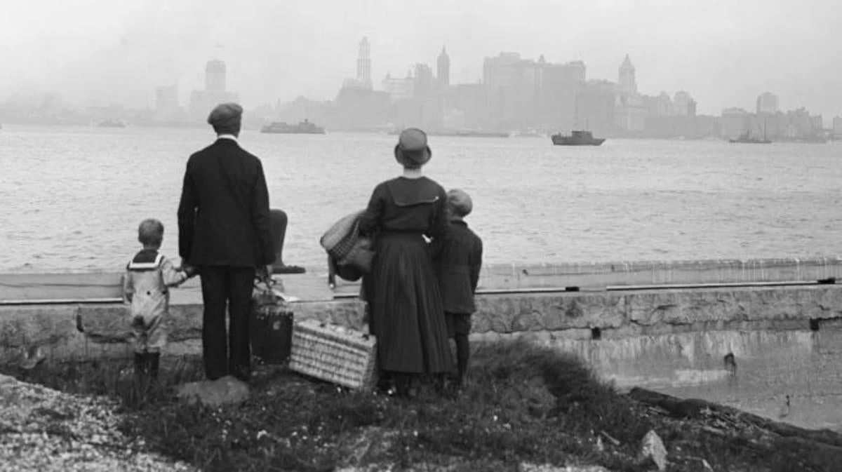 Η Ελλάς ως Ellis Island της «ενωμένης» Ευρώπης